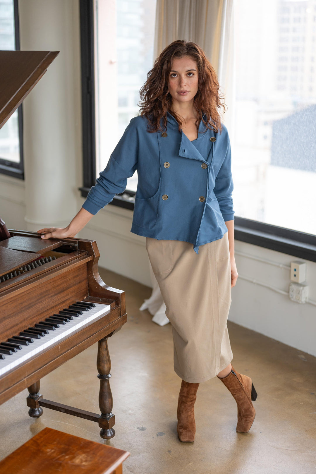 Tops: Sub Jackets