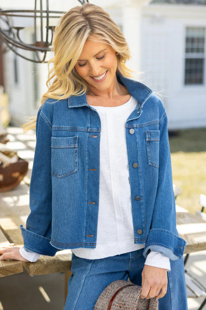 Tops: Sub Jackets