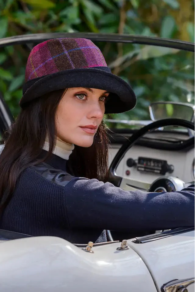 Accessories Sub: Hats