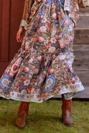 Love Language Atelier Skirt w/ Floral Print