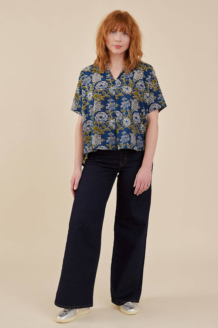 Carmen Top Blue Blooms