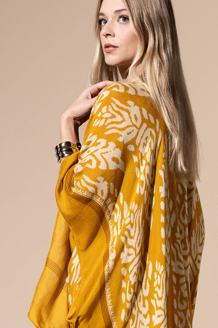 Damask Print Kimono with Sleeves