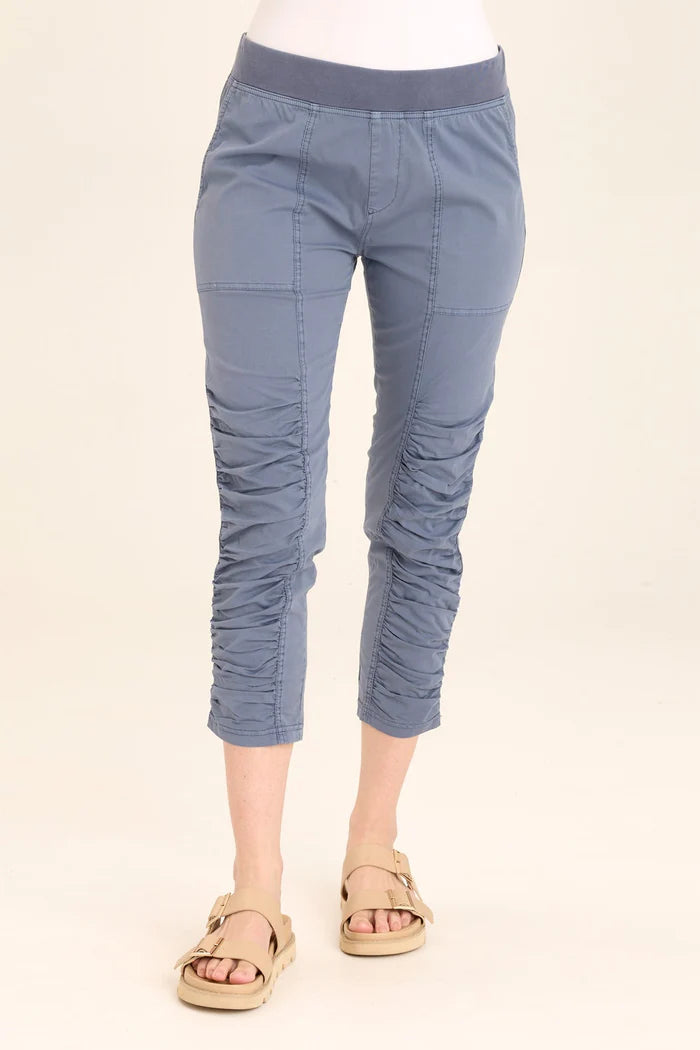 Geyser Crop Pant
