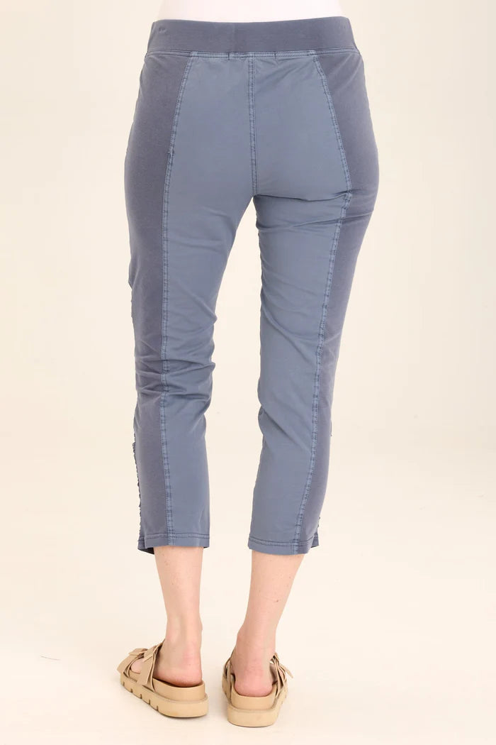 Geyser Crop Pant