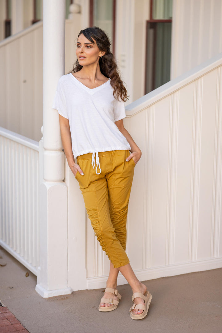Knit Bower V-Neck Top