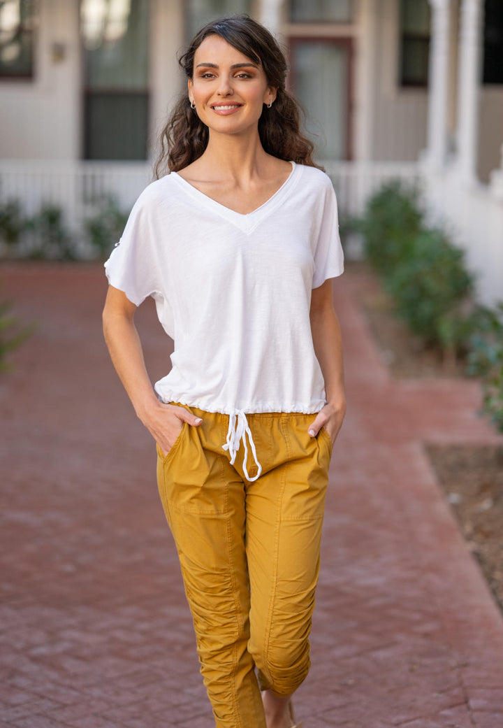 Knit Bower V-Neck Top