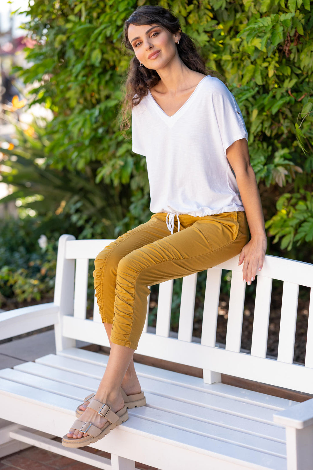 Knit Bower V-Neck Top