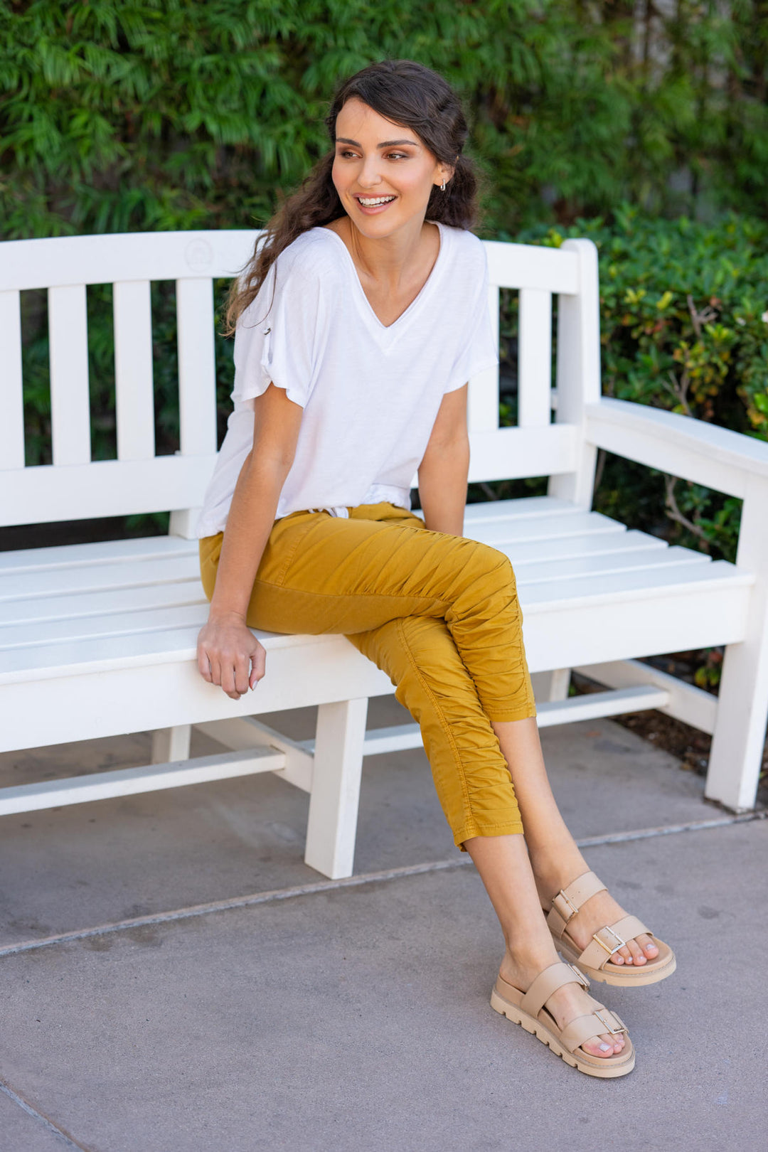 Knit Bower V-Neck Top