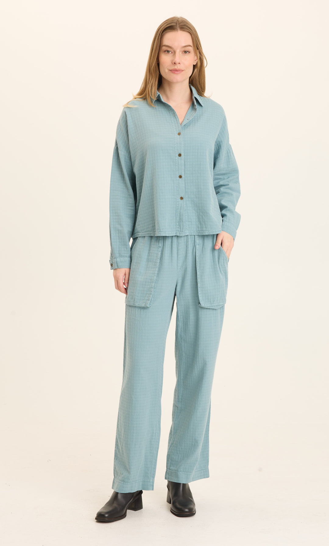 Becknir Button Up Blouse