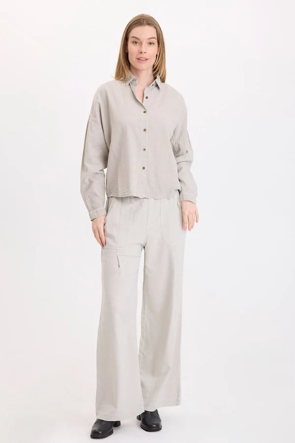 Becknir Button Up Blouse