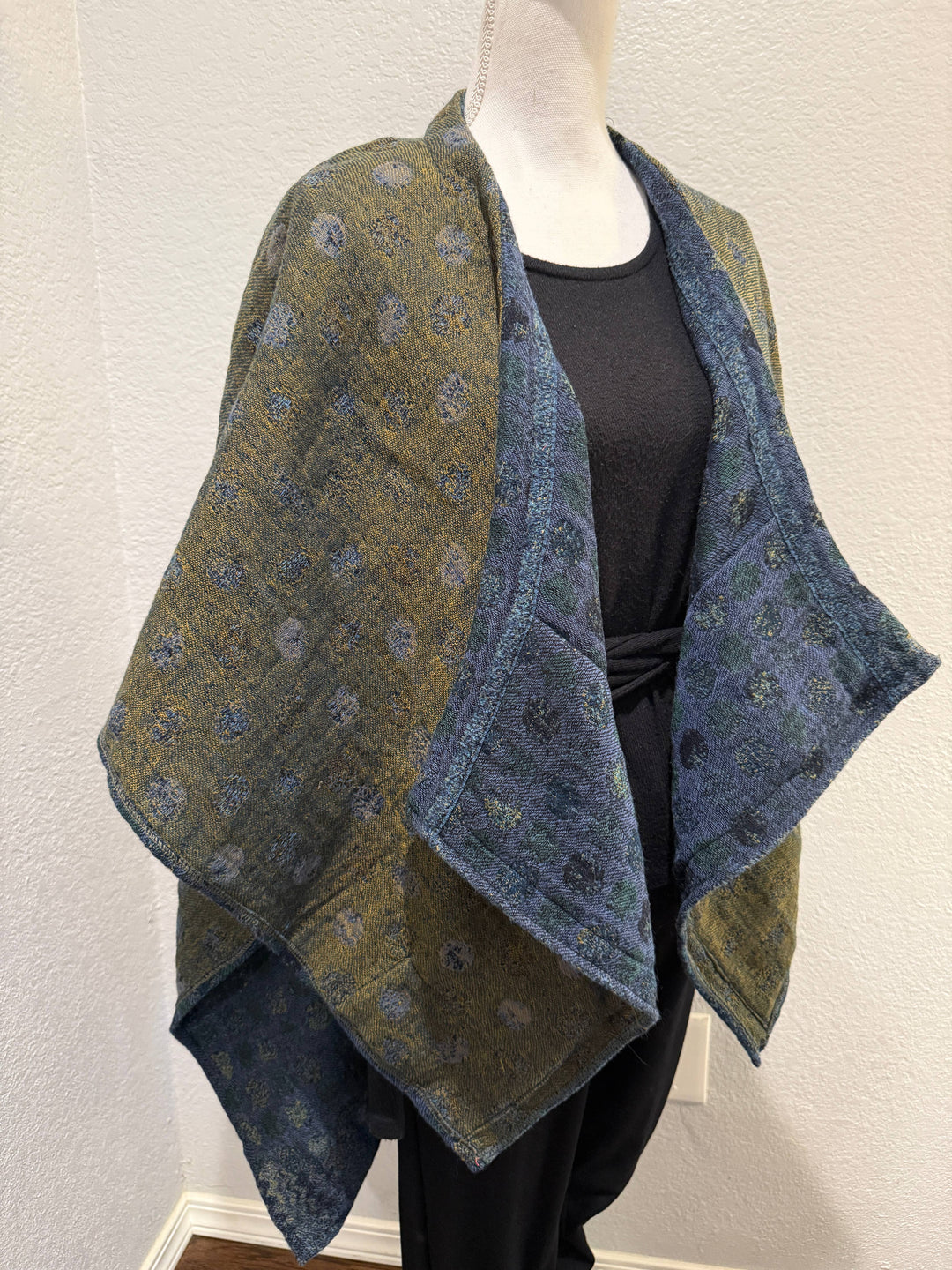 Poncho Cape~Teal Dots