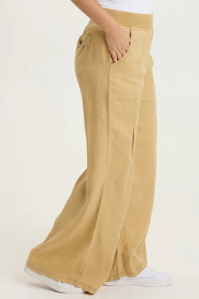 Embroidered Dacia Wide Leg