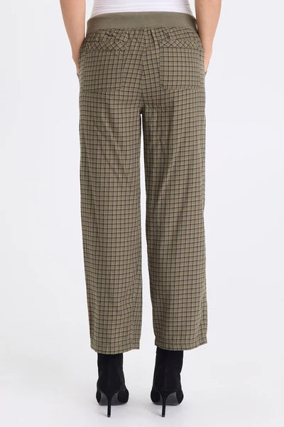 Amun Pant