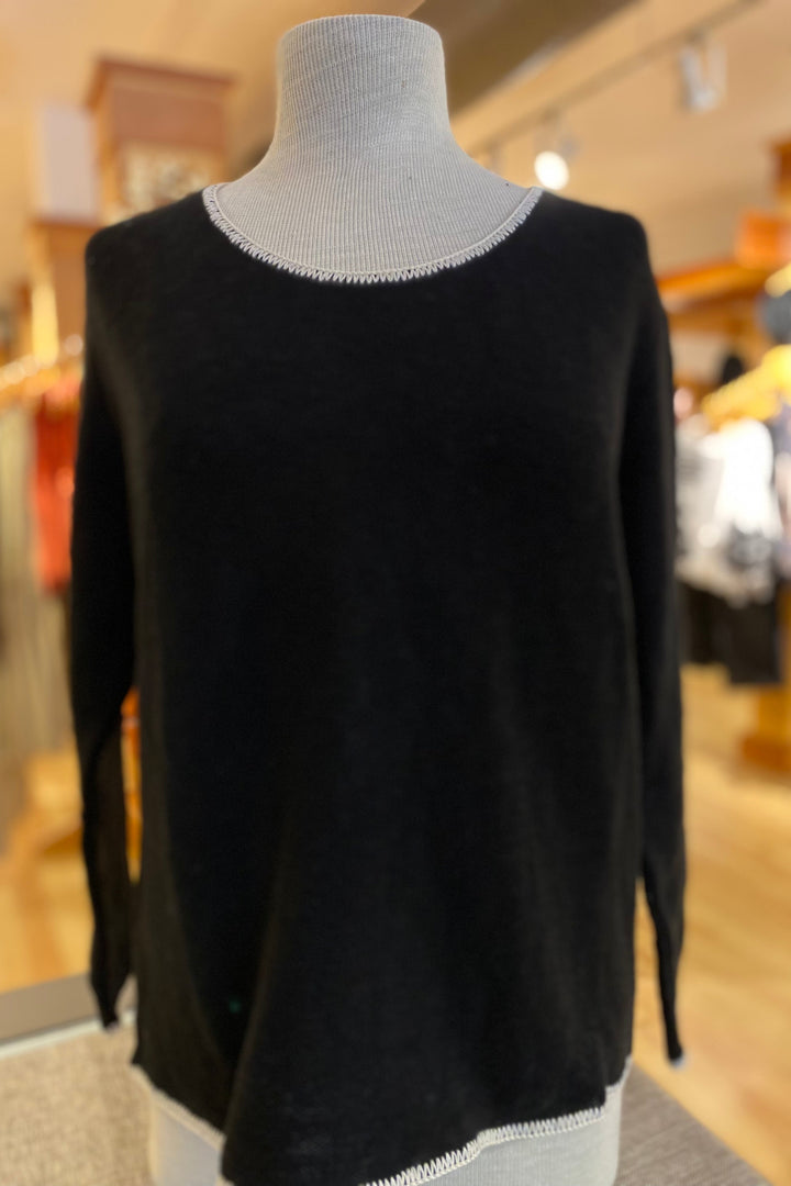 Crew Neck Cotton Sweater with Piping