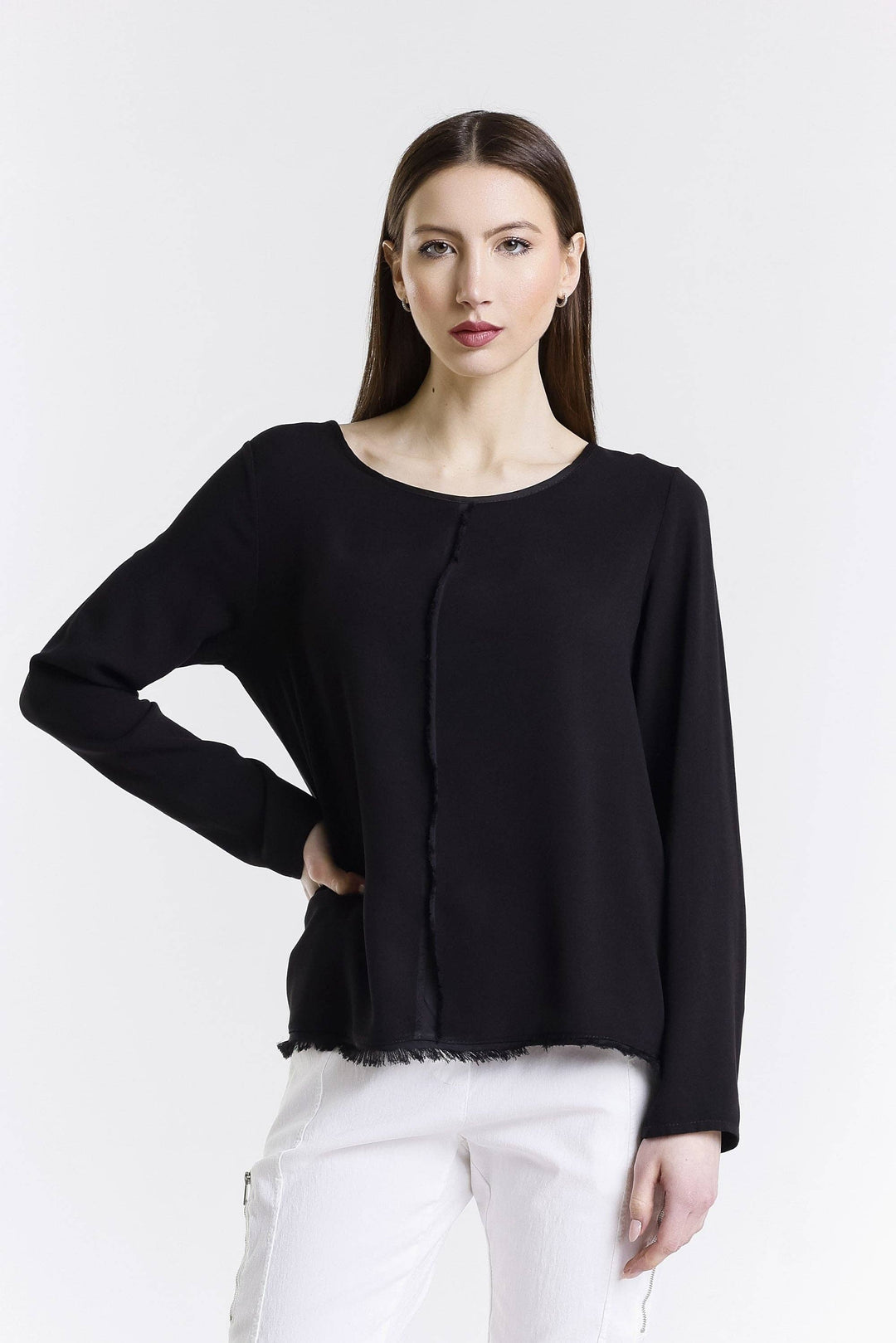 Rain Crepe Center Fringe Blouse