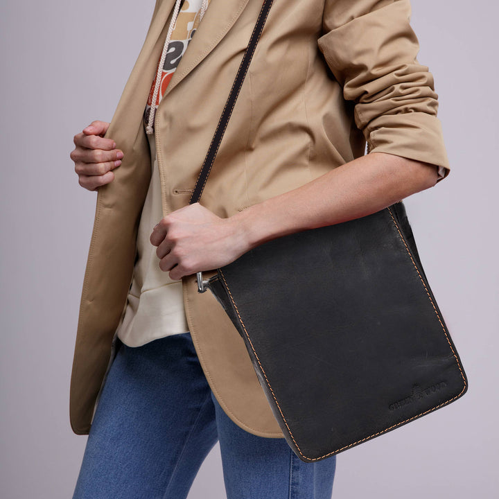 Leather Shoulder Bag Luna