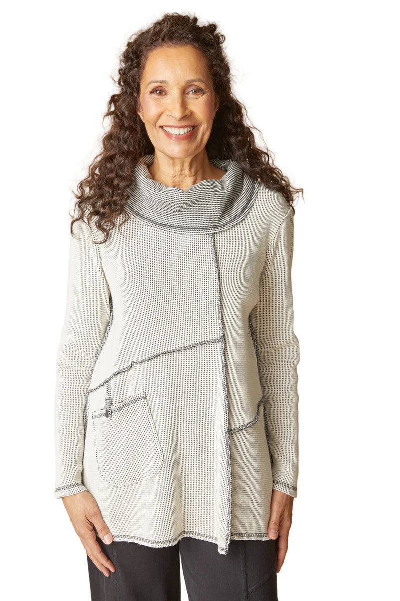 Opposites Attract Contrast Cowl Tunic