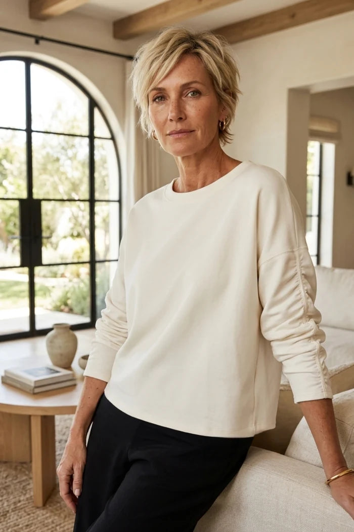 Featherlux Knit Solid Wander Pullover