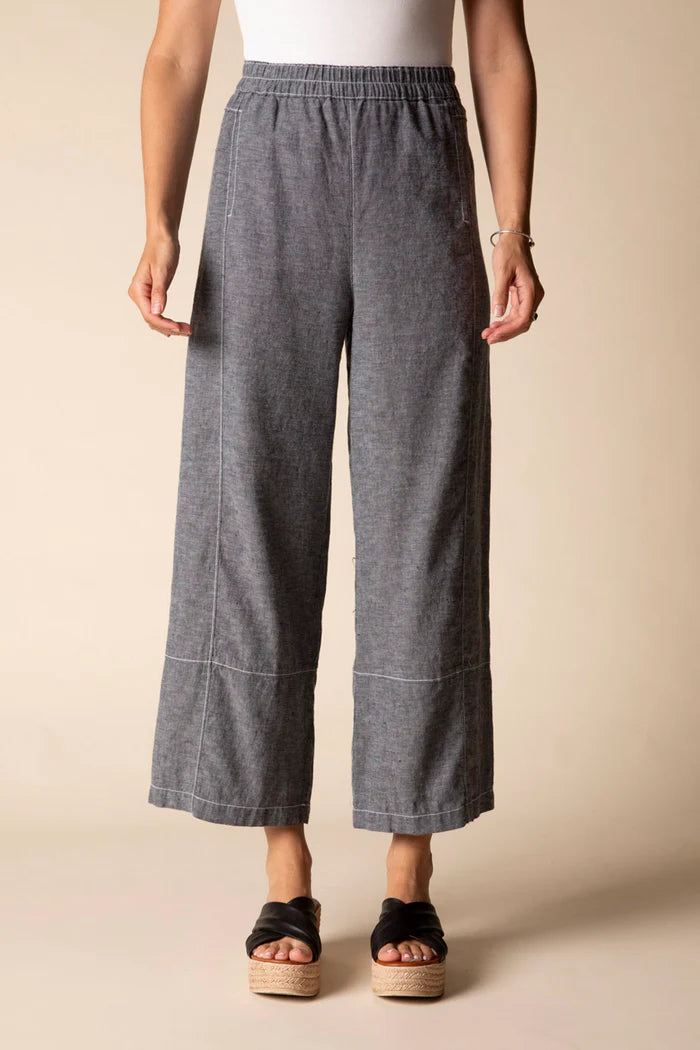 Linen Solid Seamed Crop Pant