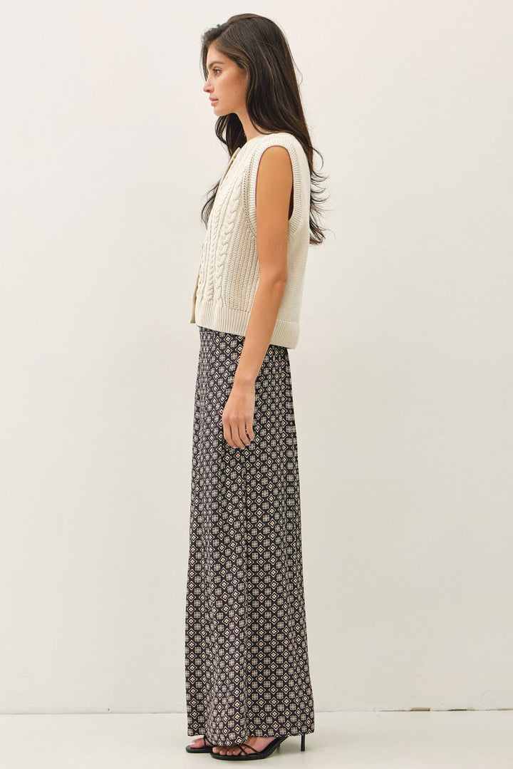 Printed Wide Leg Pants w/Elastic Waistline