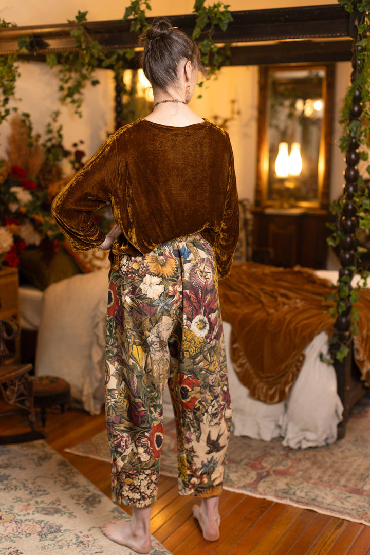 Golden Hour Linen Cropped Artist Pant w/ Floral Print