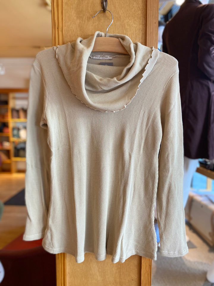 Cowl Thermal Top