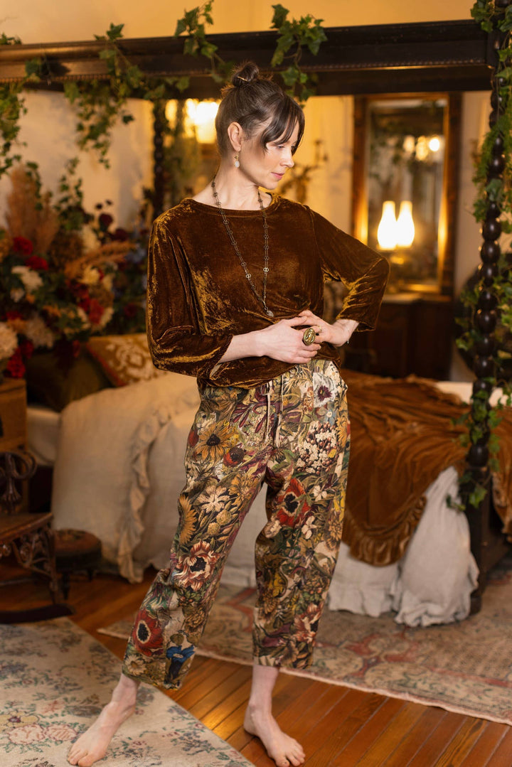 Golden Hour Linen Cropped Artist Pant w/ Floral Print
