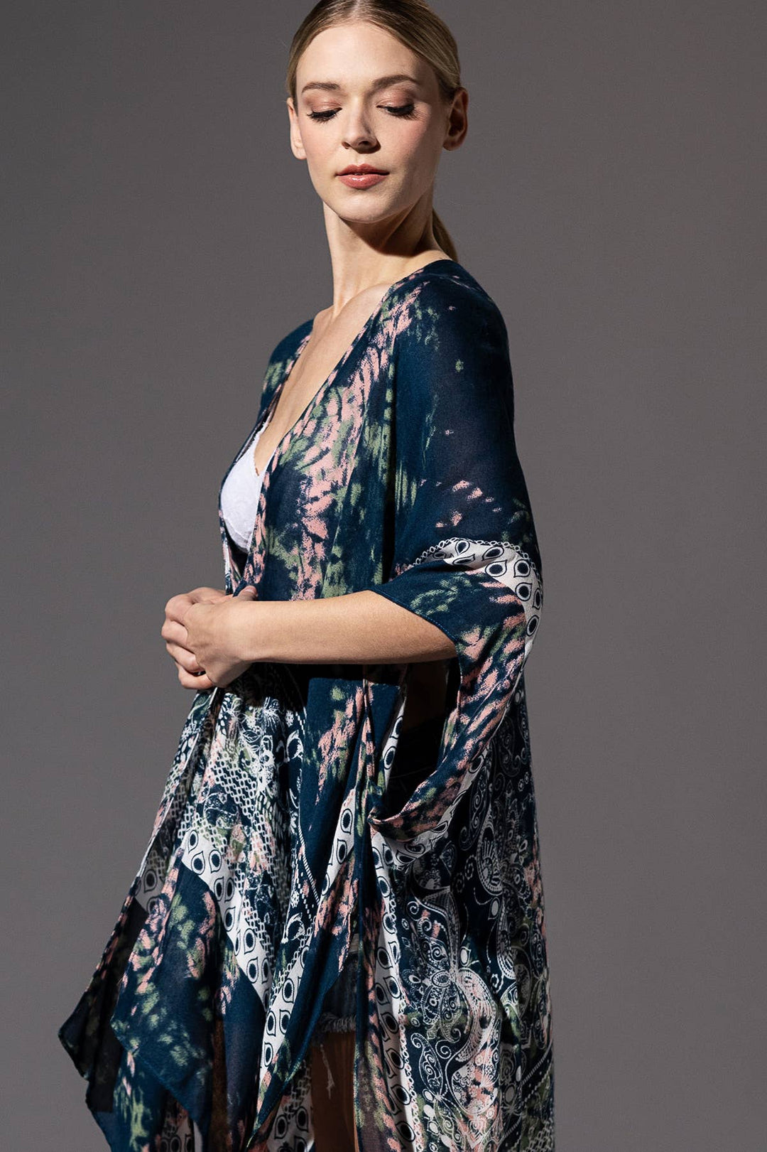 Tie-Dye with Geometric Motif Kimono