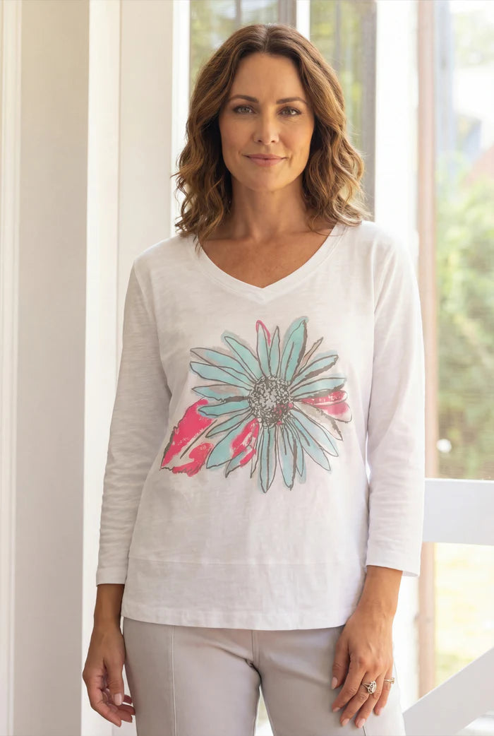 Destination Sunflower Easy V Tee