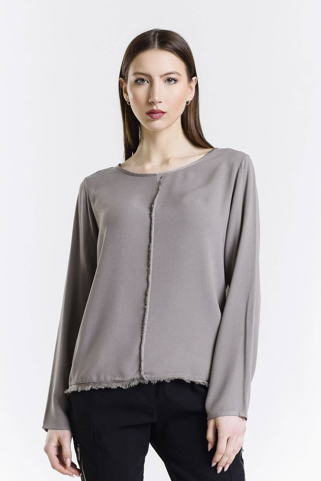 Rain Crepe Center Fringe Blouse