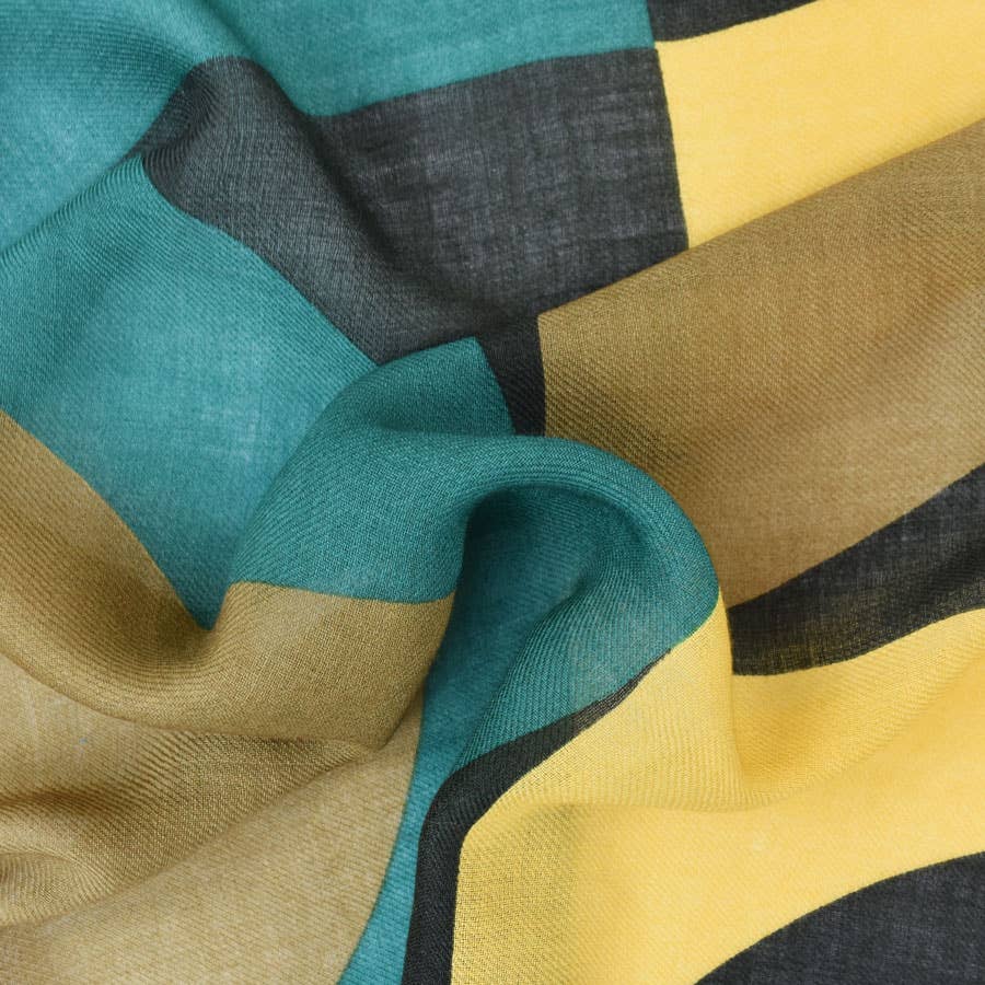 Izumi Geo Colorblock Scarf