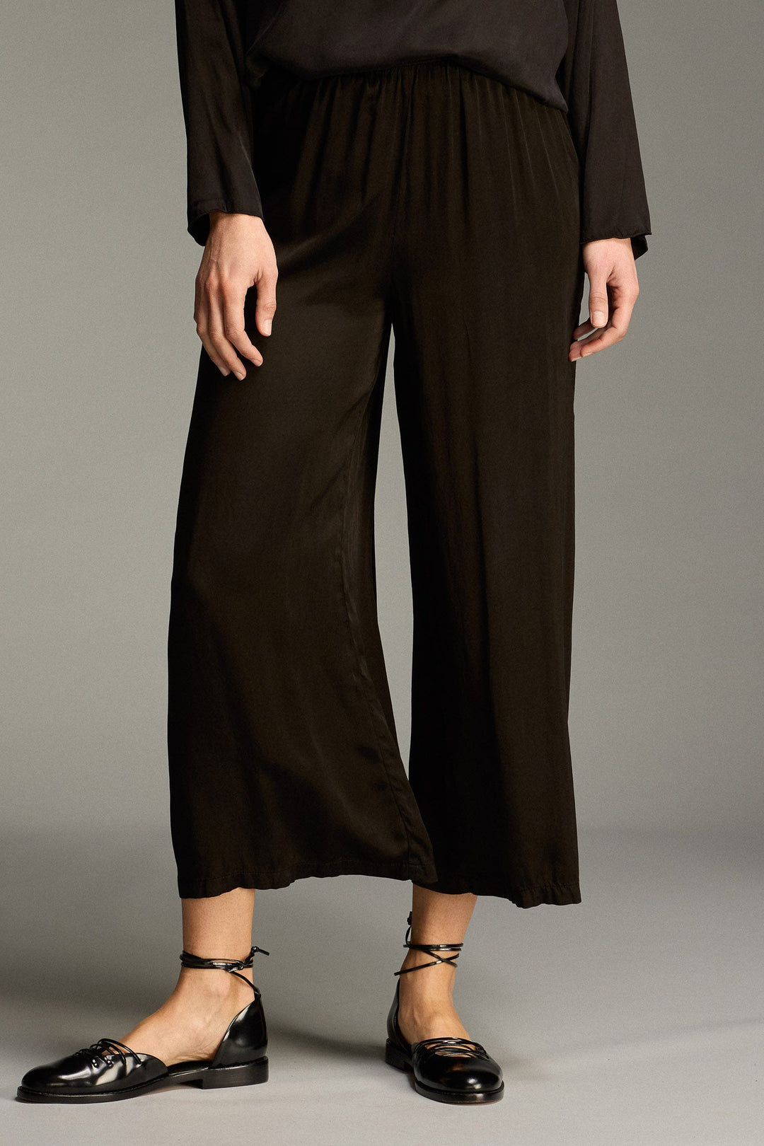 Ironing out The Details Crop Pant - Vintage Satin