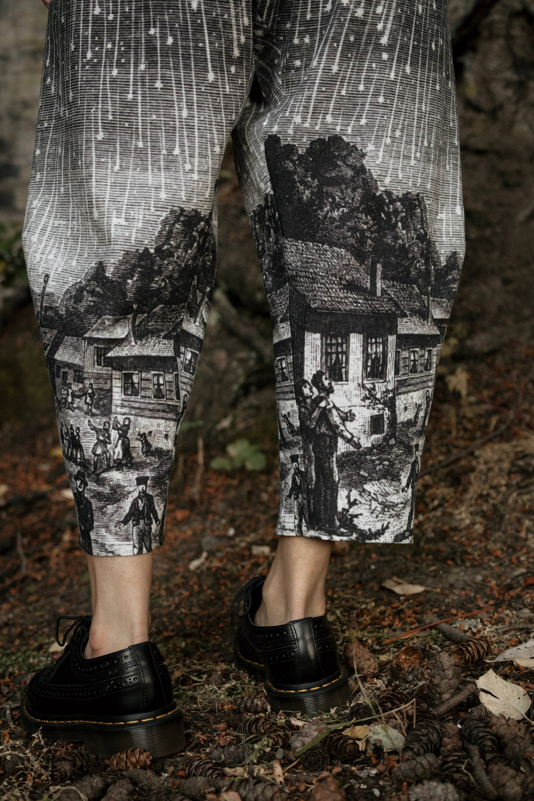 Stargazer Boho Linen Falling Star Print Cropped Artist Pants