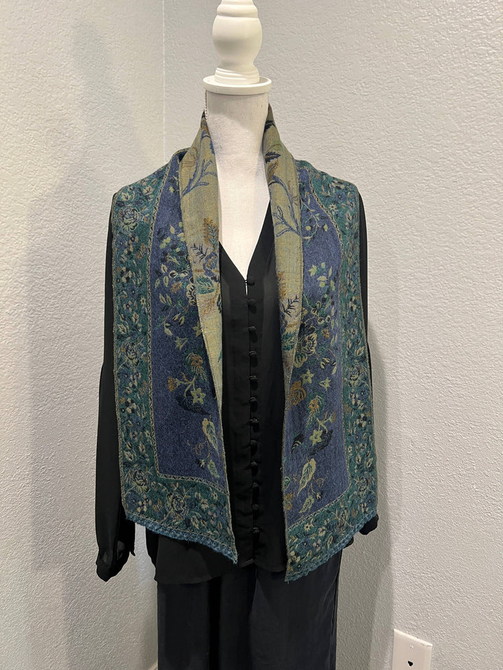 Neck scarf ~ Green Bird