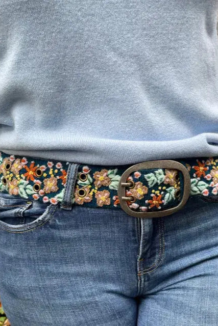 Morning Dew Floral Embroidered Wool Belt