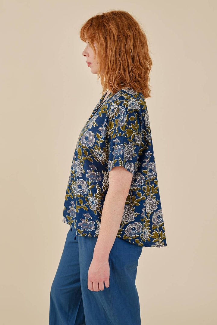 Carmen Top Blue Blooms