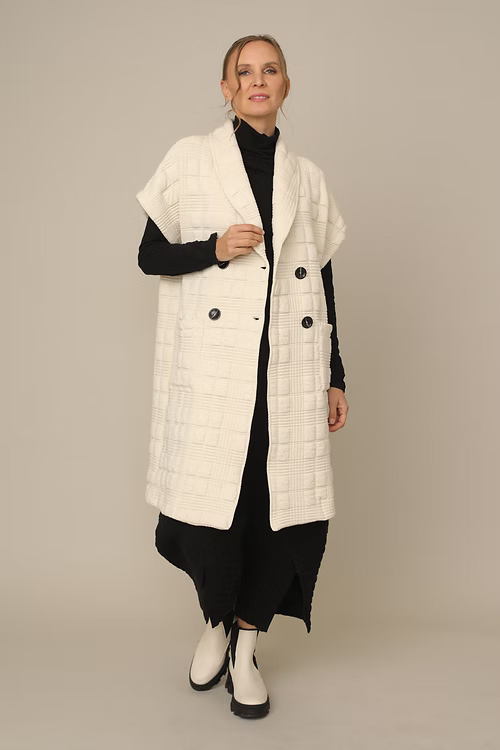 Rainey Vest