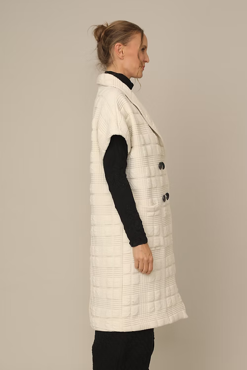 Rainey Vest