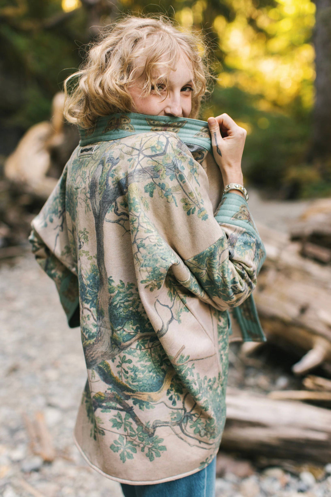 Earth & Sky Fleece Cottage Cardigan Kimono Jacket w/Trees