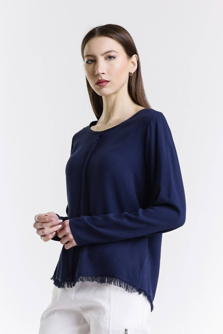 Rain Crepe Center Fringe Blouse