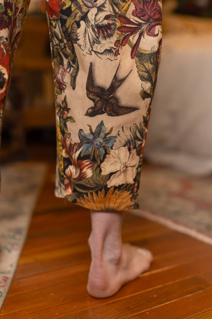 Golden Hour Linen Cropped Artist Pant w/ Floral Print