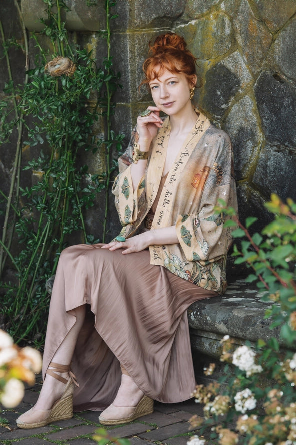Lovelight Pixie Cropped Kimono w/ Woodland Swallow & Stars