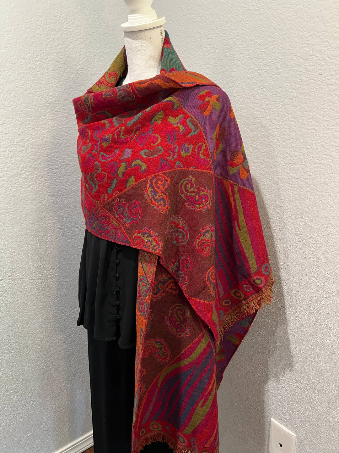 Reversible Merino Boiled Wool Shawl Fuchsia Multicolor