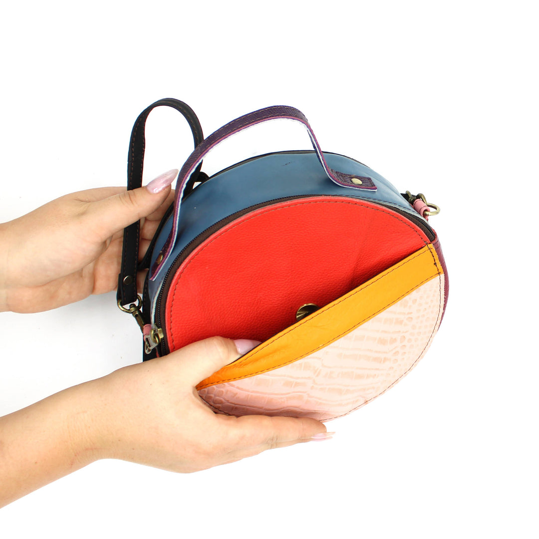 Hera Plain · Crossbody Bag