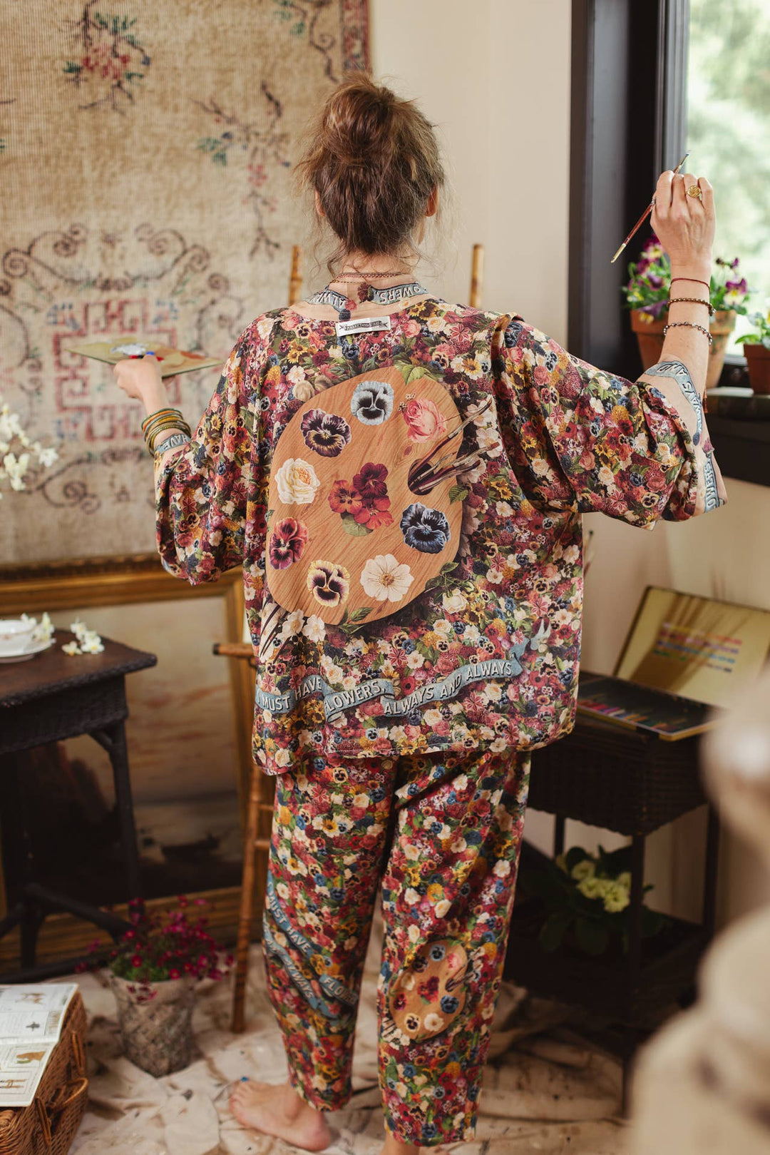 Art of Life Pixie Duster Cropped Kimono w/Palette, Flowers