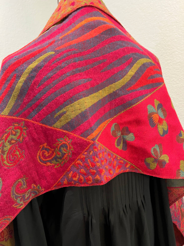Reversible Merino Boiled Wool Shawl Fuchsia Multicolor