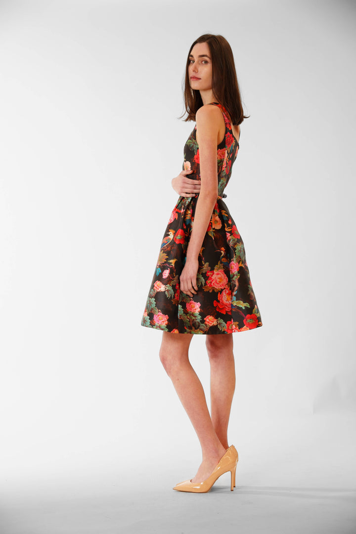 Sleeveless Gown W/Scoop Neckline