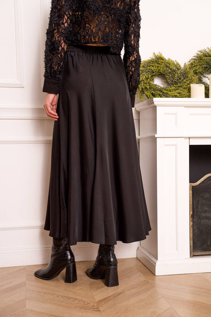 Valentine Skirt in Solid Satin