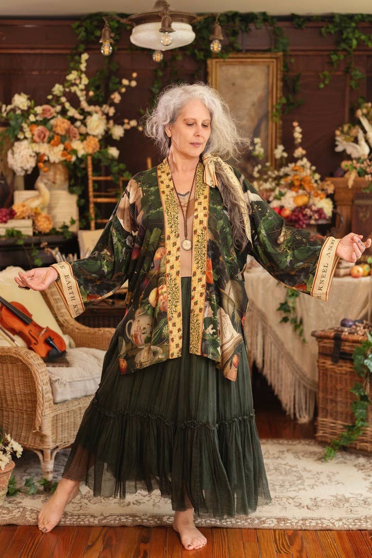 Labour of Love Matineé (mid) Duster w/ florals & violin