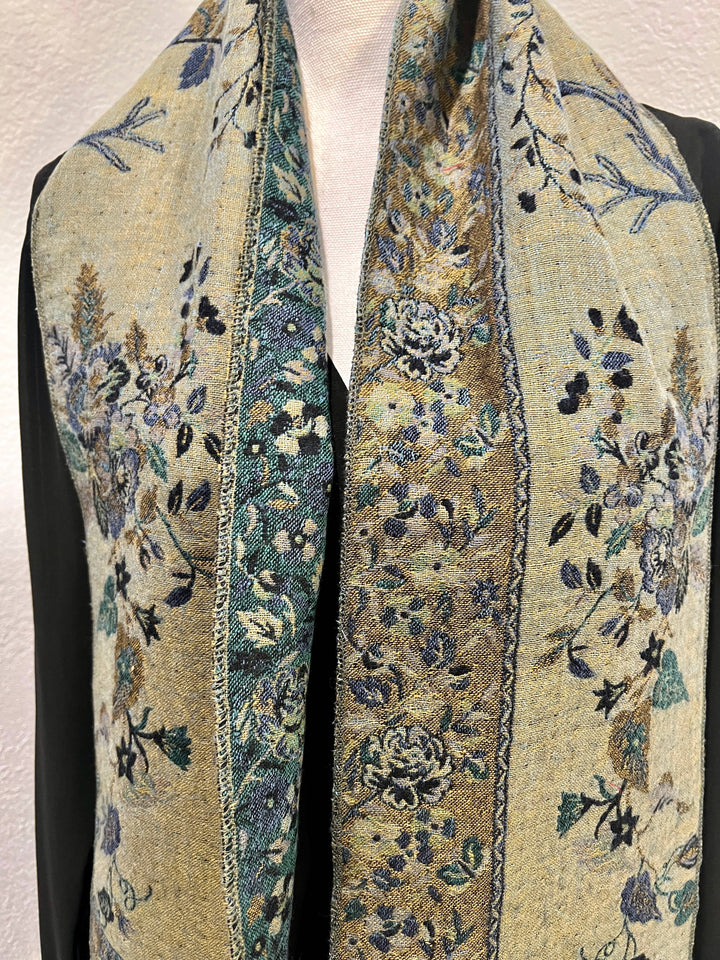 Neck scarf ~ Green Bird